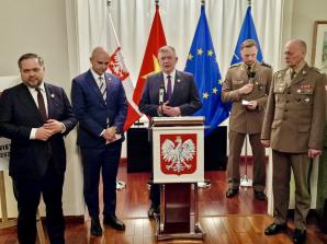 [VIDEO] Pierwszy dzień wizyty wiceministra obrony narodowej Pawła Bejdy w Wietnamie – rozmowy o współpracy dwustronnej
